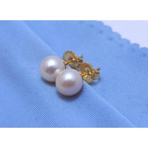 Beautiful 14K Karat Solid Yellow Gold Designer Round Pearl Stud Earrings - Picture 3 of 16